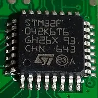 Модель построена с использованием микросхемы STMicroelectronics STM32F042.